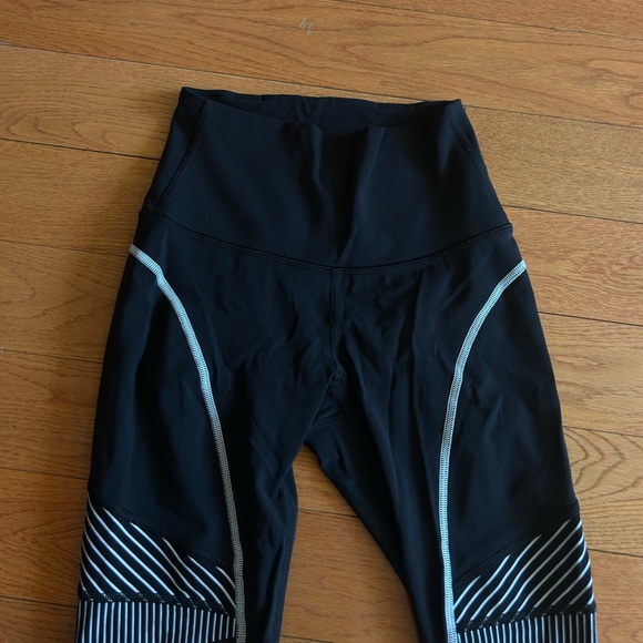 Lululemon Channel Your Energy Legging Tight Black White 2 - Picture 4 of 5